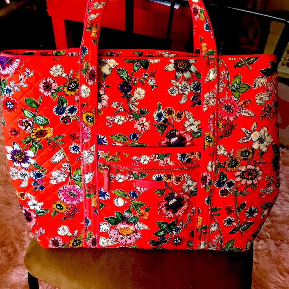 Vera Bradley Large purse